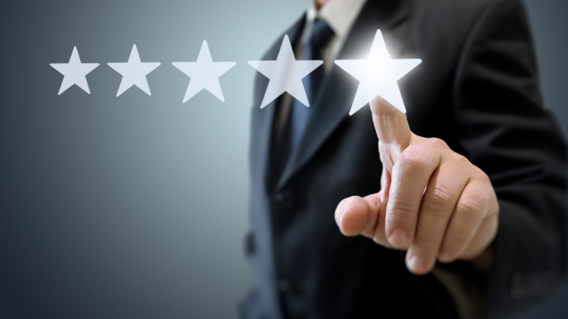 Aprenda a demonstrar ROI para clientes locais com histórias cativantes e dados claros. Construa confiança e fidelidade em suas propostas!